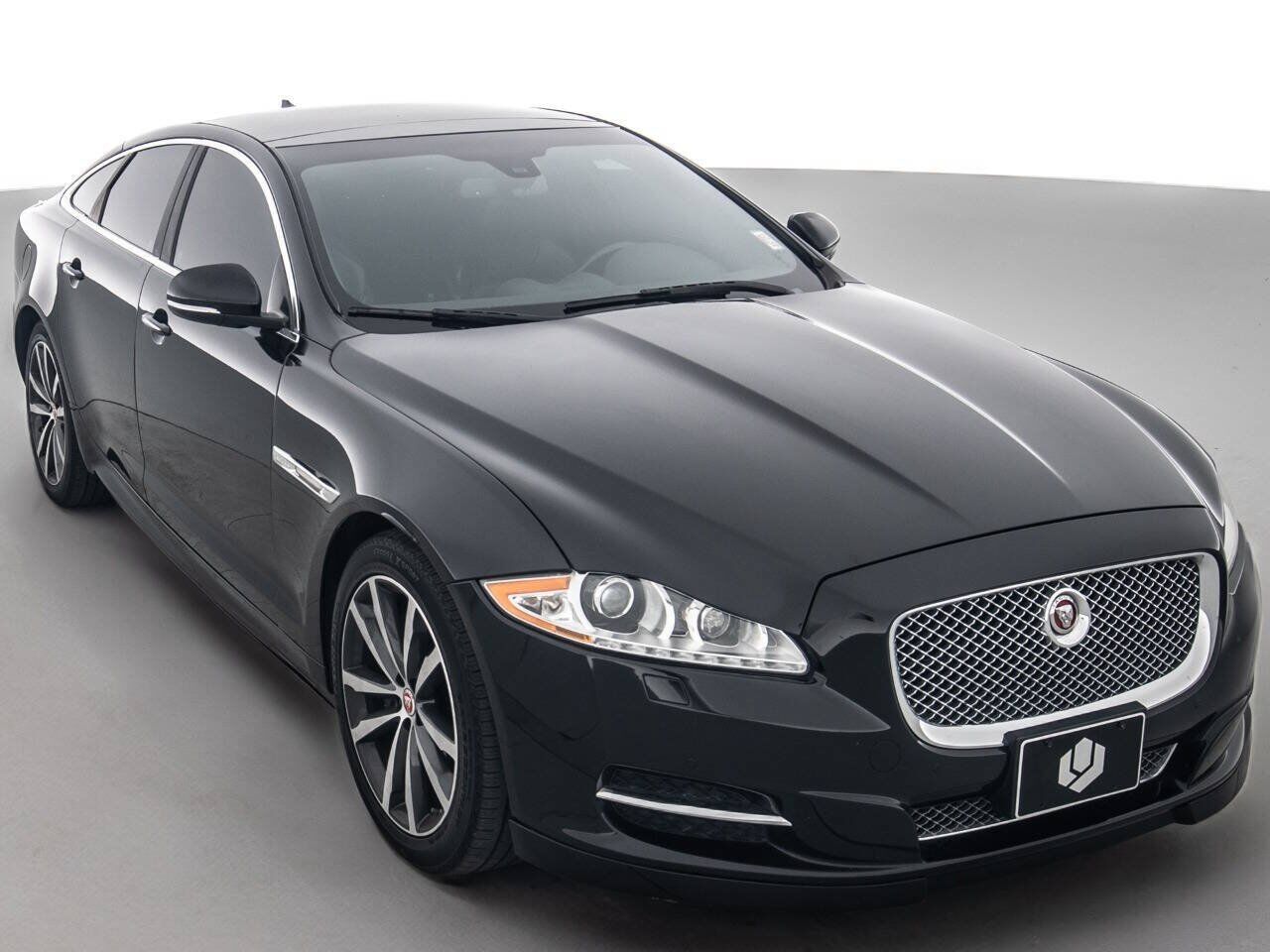 2015 JAGUAR XJ