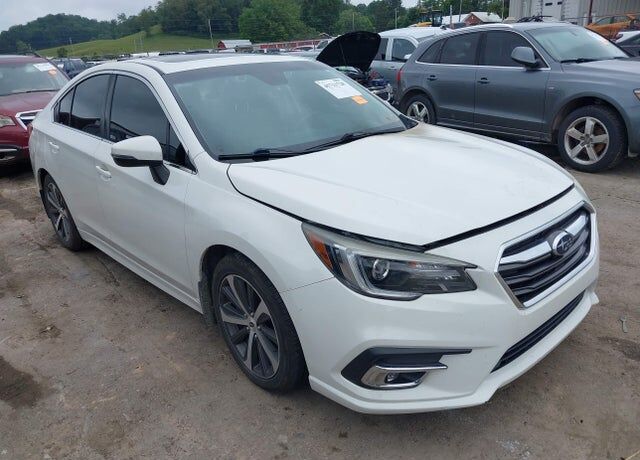 2018 SUBARU Legacy