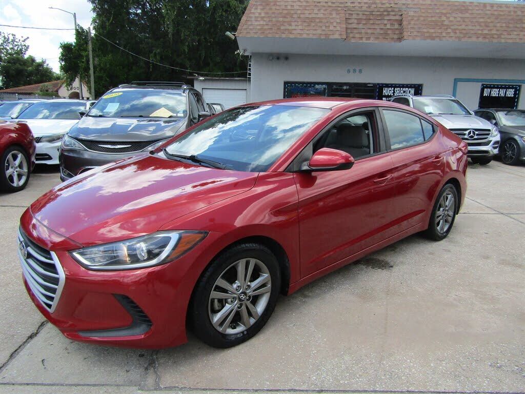 2017 HYUNDAI Elantra