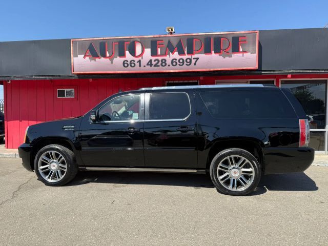 2013 CADILLAC Escalade