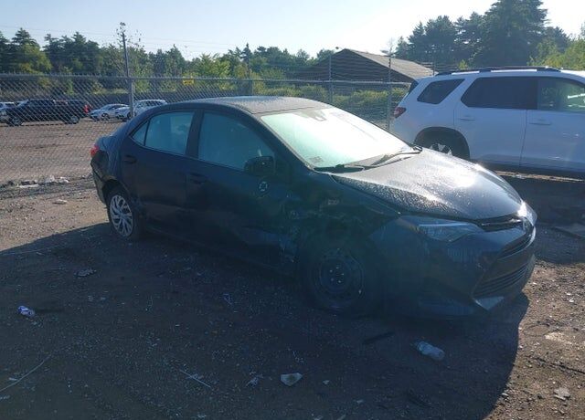 2018 TOYOTA Corolla