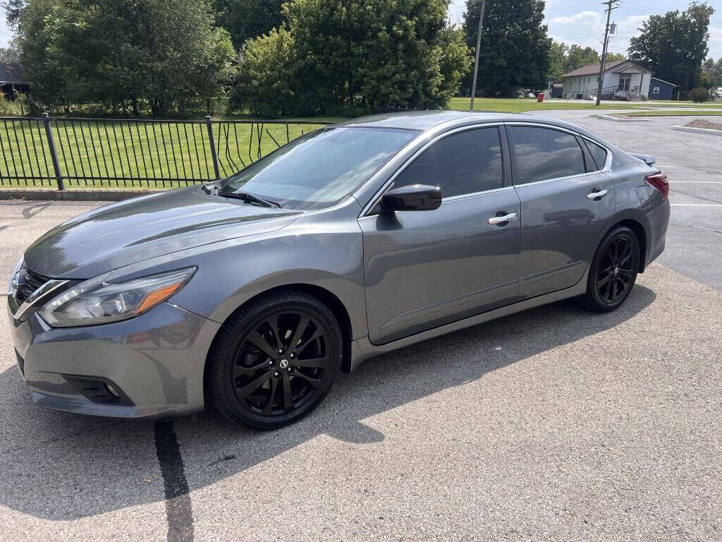 2017 NISSAN Altima