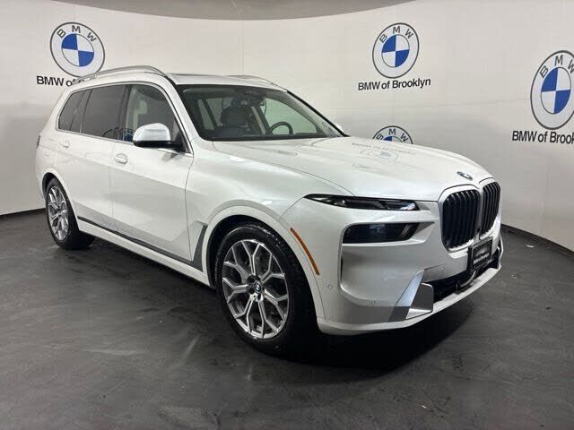 2026 BMW X7