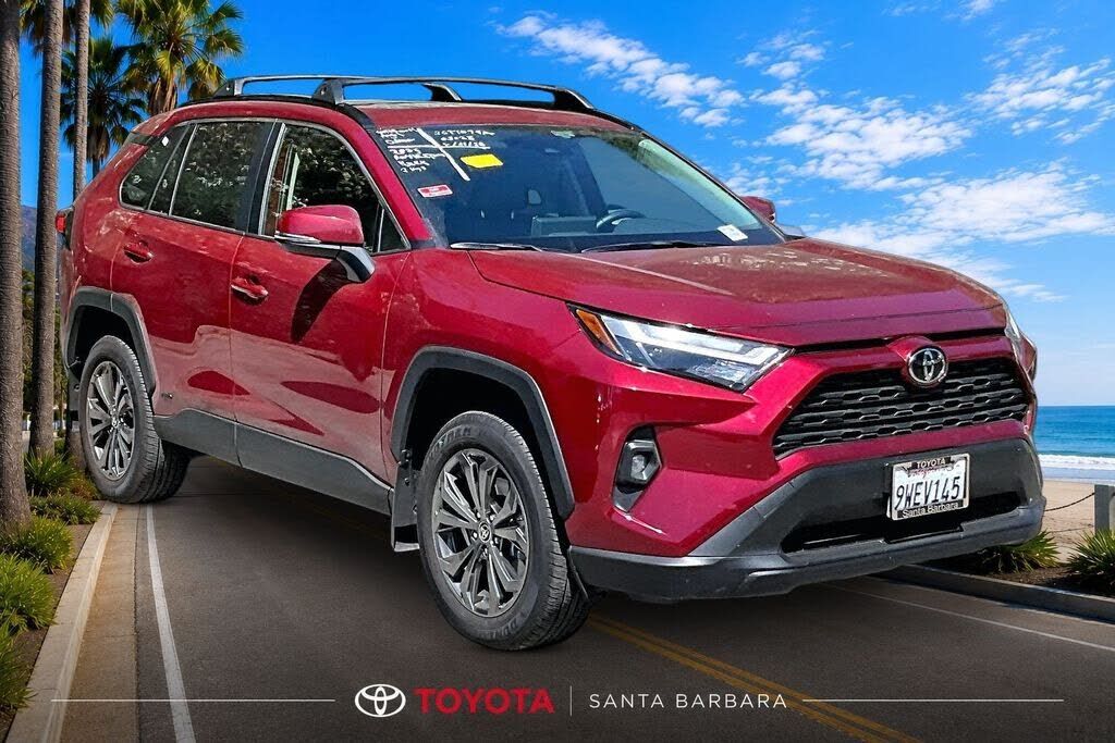 2025 TOYOTA RAV4