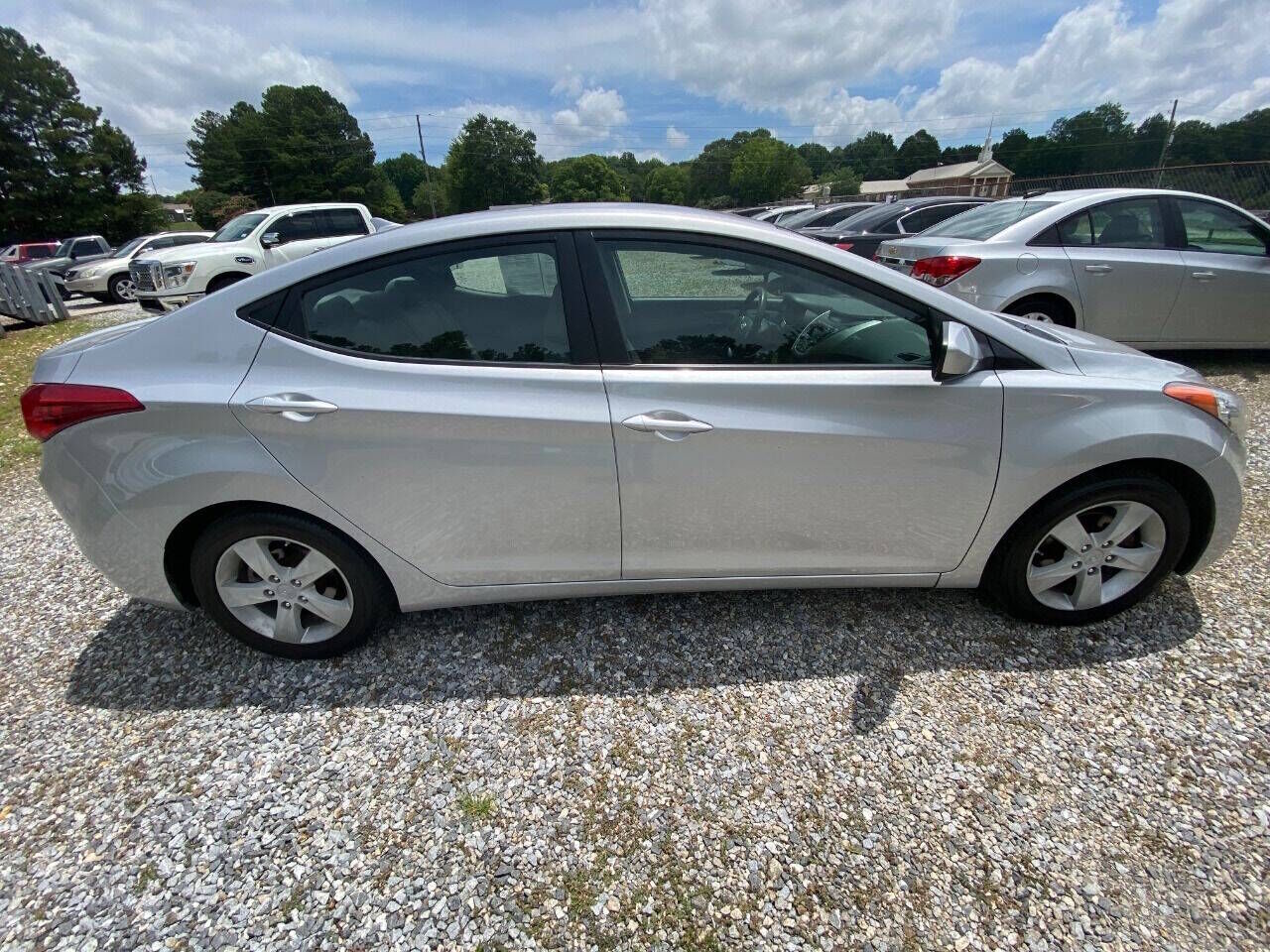 2013 HYUNDAI Elantra