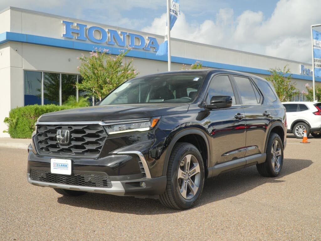 2023 HONDA Pilot