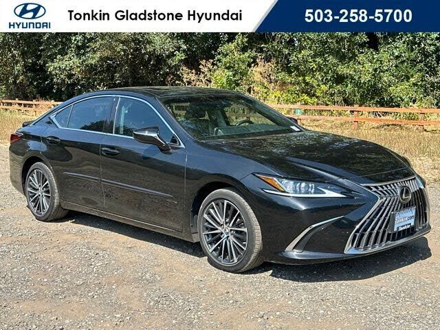 2023 LEXUS ES