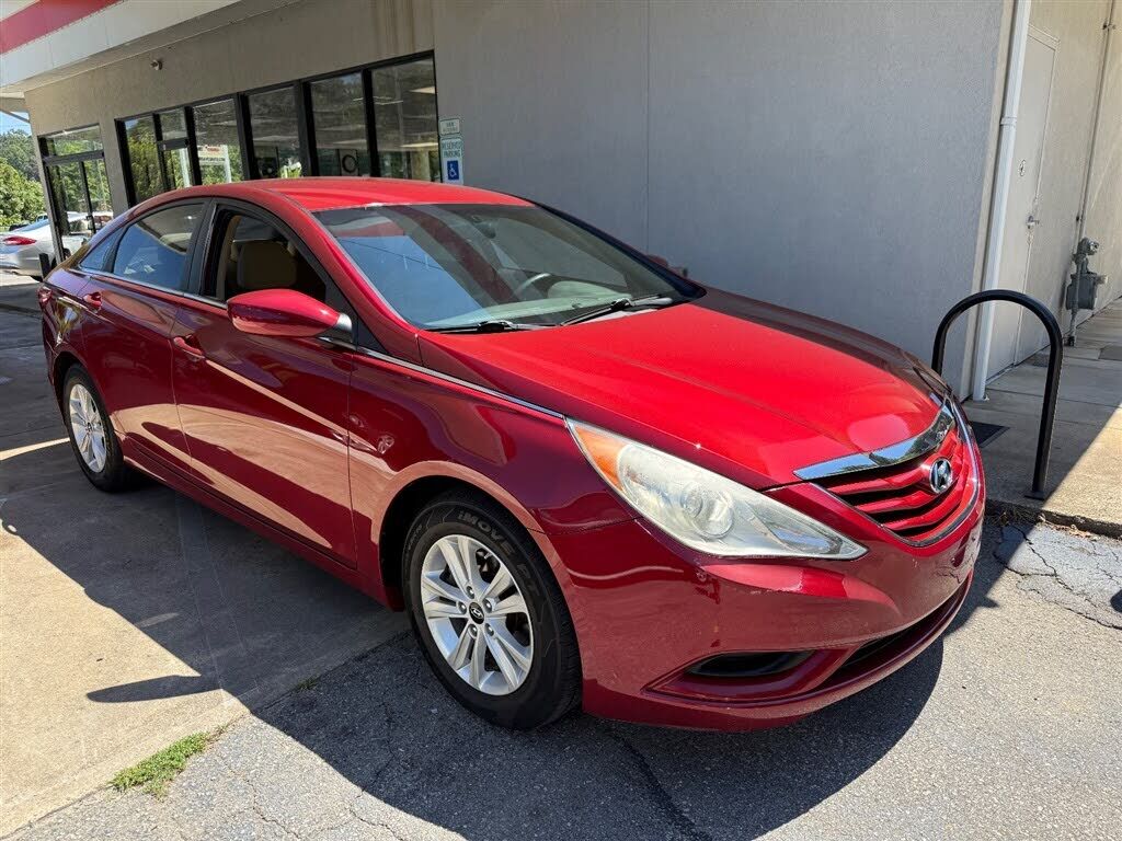 2011 HYUNDAI Sonata