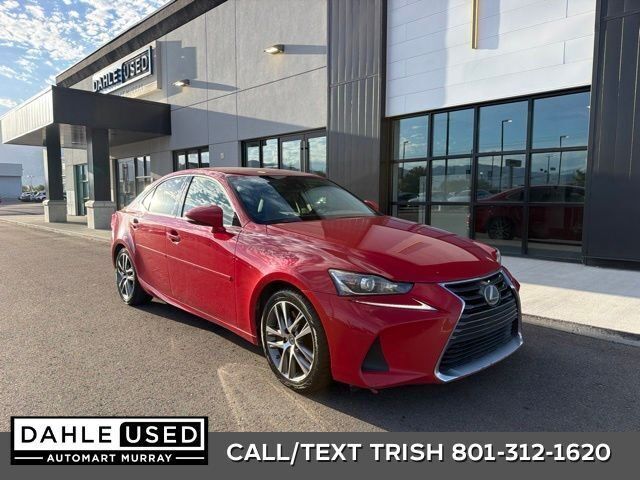 2019 LEXUS IS