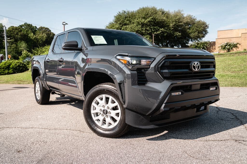 2025 TOYOTA Tacoma