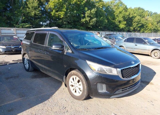 2016 KIA Sedona