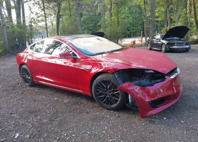 2019 TESLA Model S
