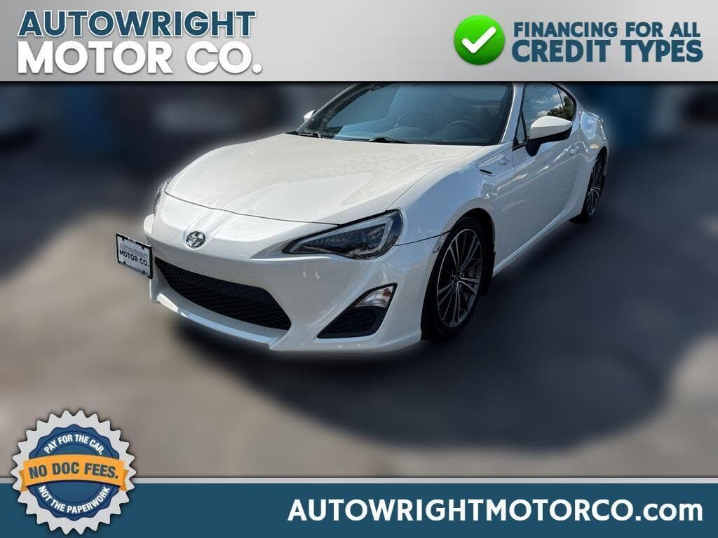 2014 TOYOTA Scion