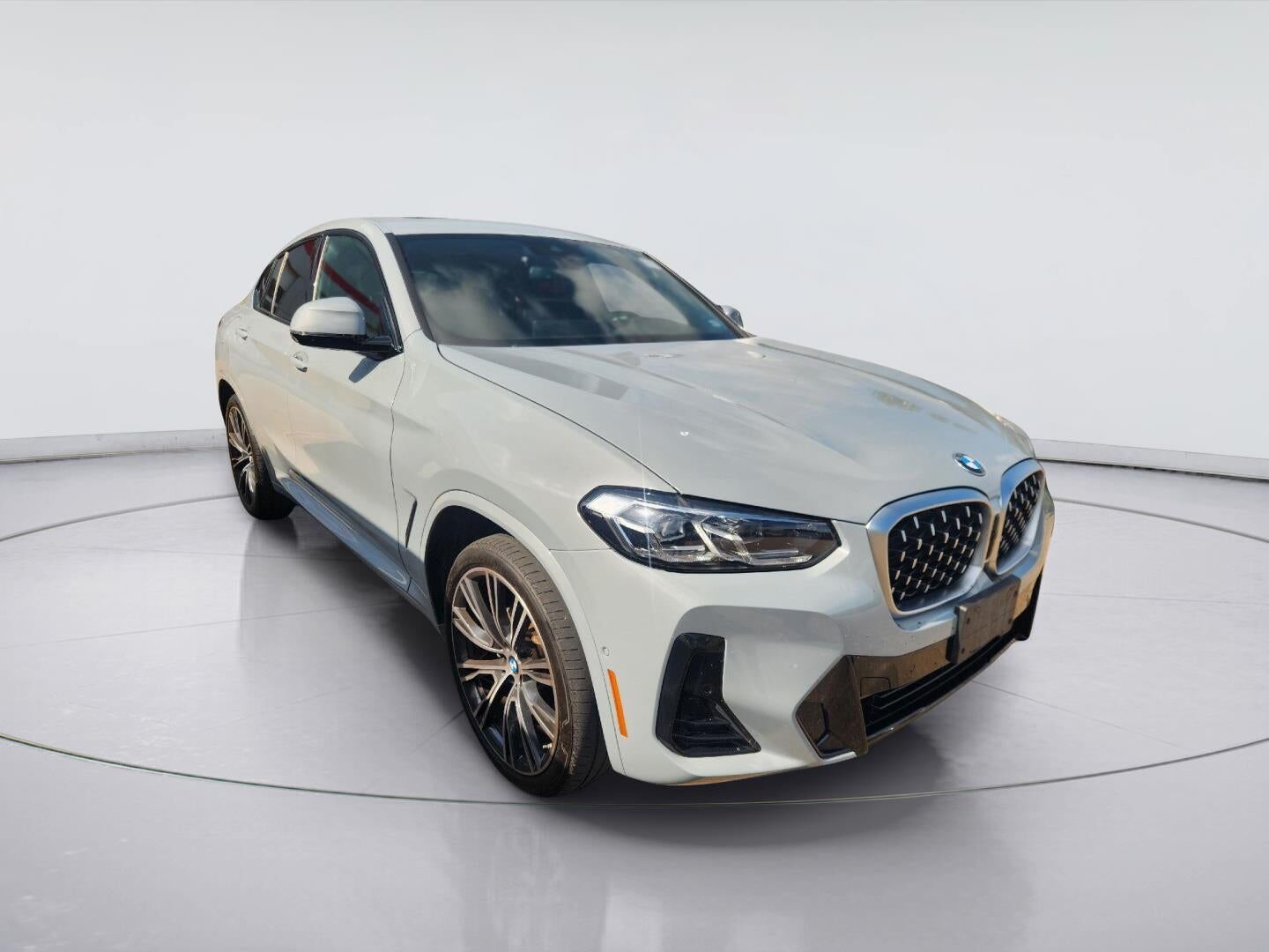 2024 BMW X4