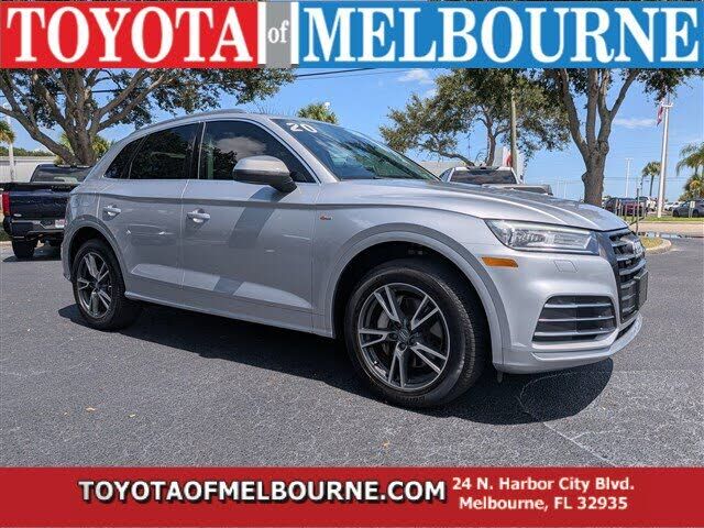 2020 AUDI Q5 e