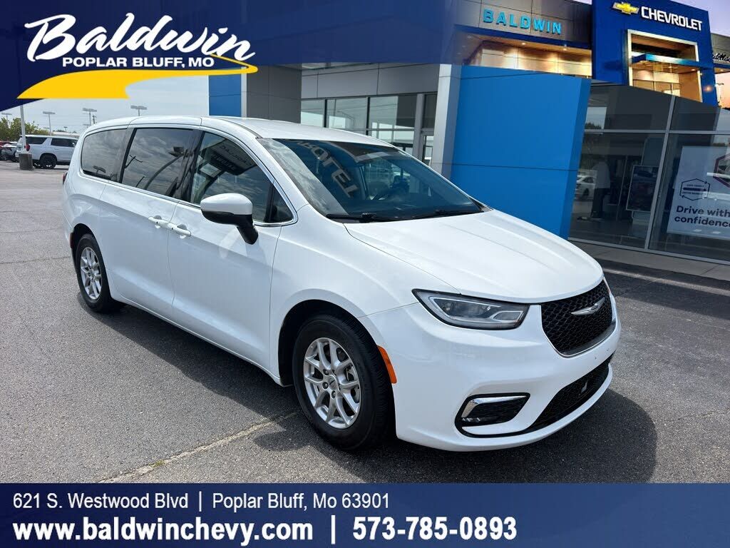 2023 CHRYSLER Pacifica