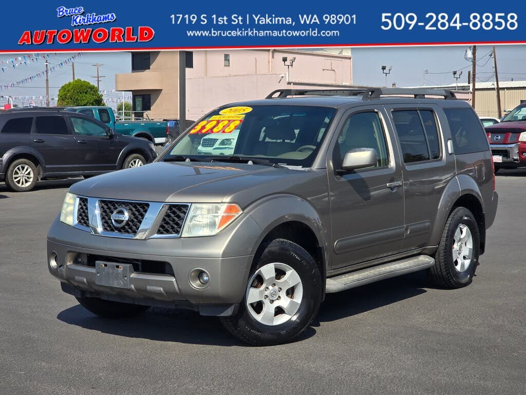 2005 NISSAN Pathfinder