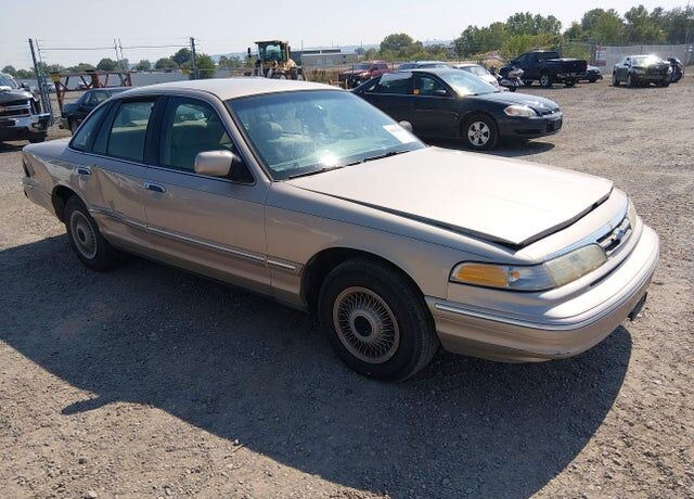 1997 FORD Crown Victoria