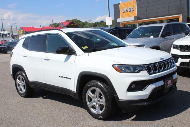 2024 JEEP Compass