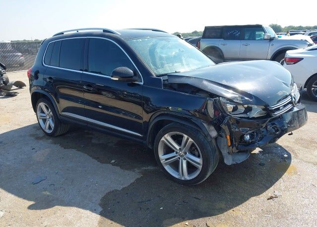 2014 VOLKSWAGEN Tiguan