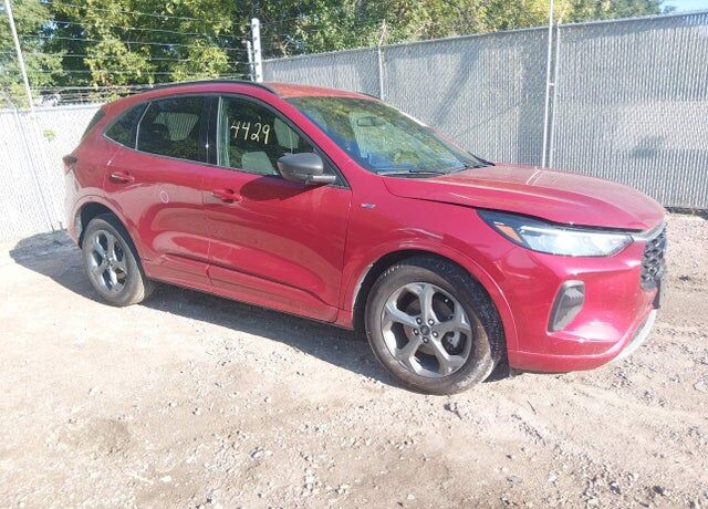 2023 FORD Escape