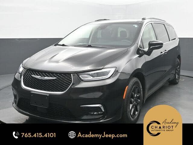 2022 CHRYSLER Pacifica