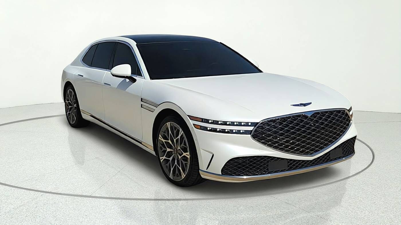 2025 GENESIS G90