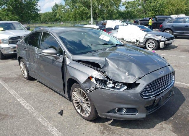 2013 FORD Fusion