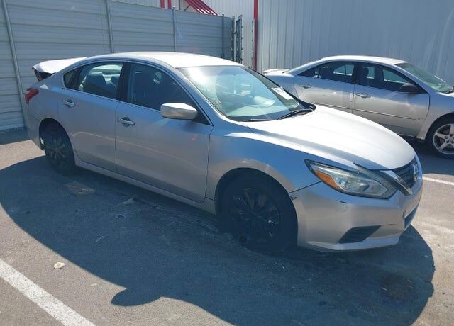 2016 NISSAN Altima