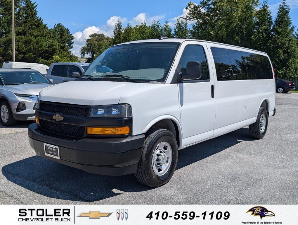 2025 CHEVROLET Express
