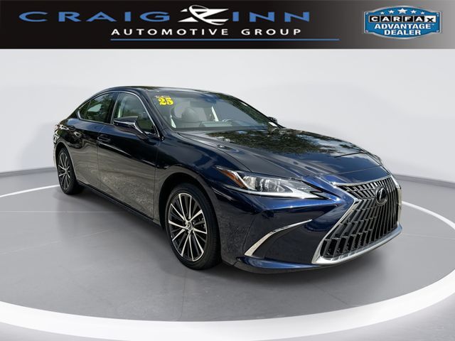 2025 LEXUS ES