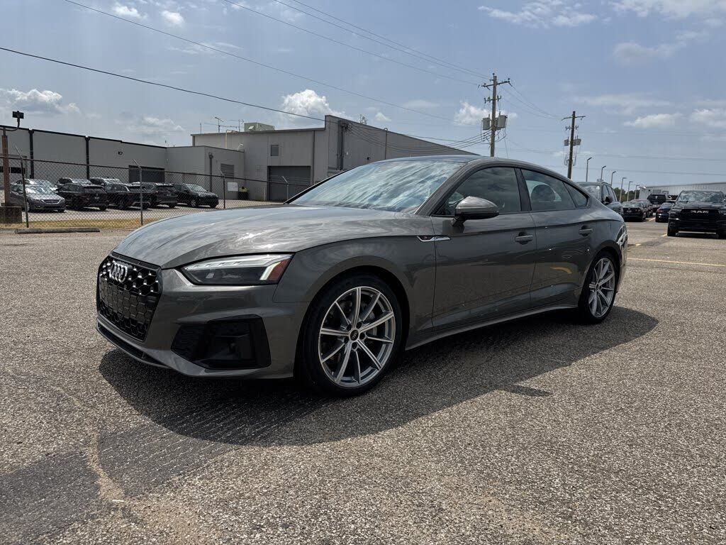 2025 AUDI A5