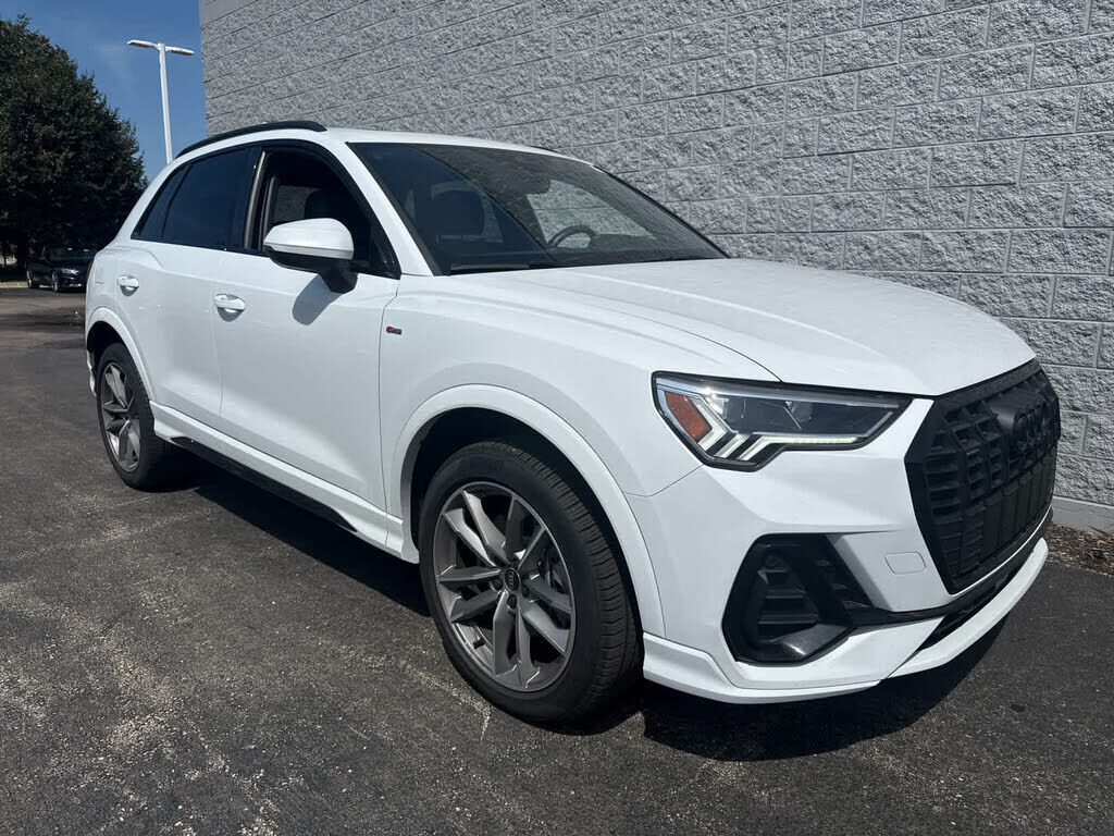 2024 AUDI Q3