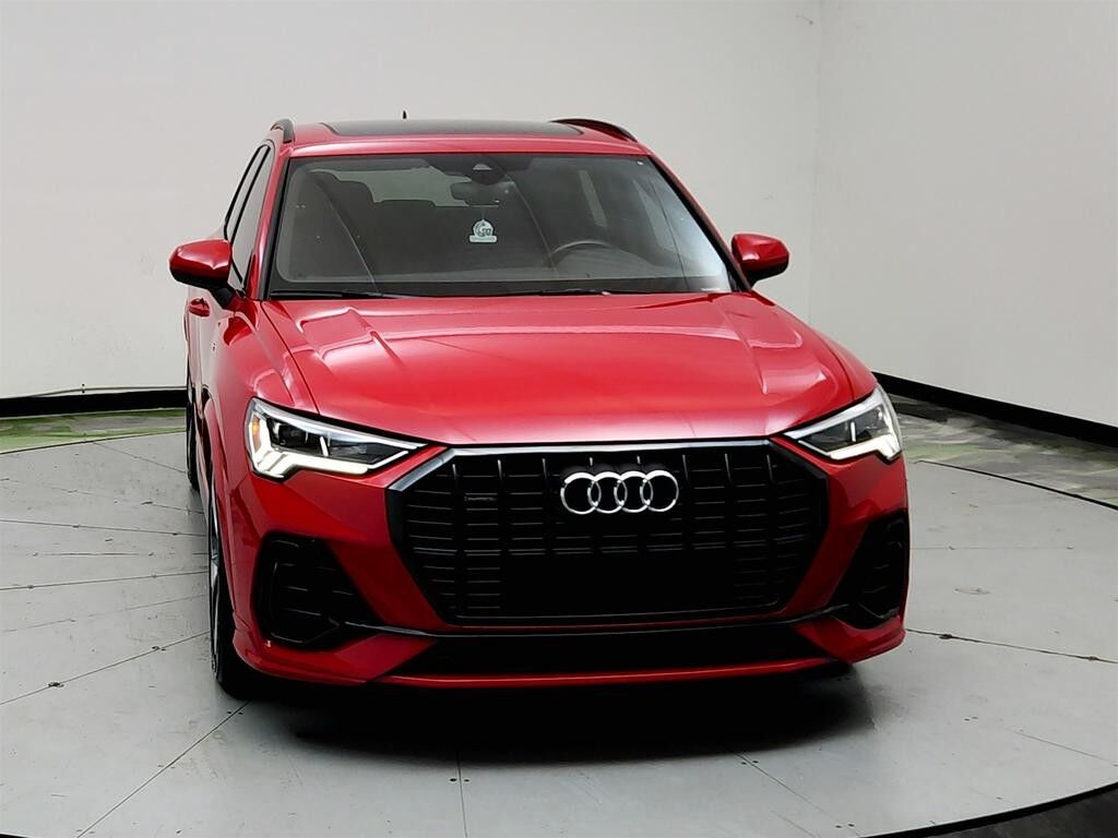 2022 Audi Q3