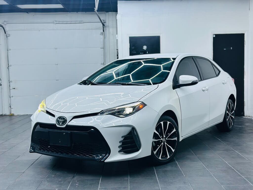 2019 TOYOTA Corolla