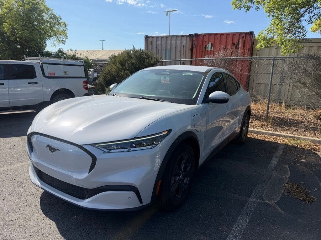 2022 FORD Mach-E