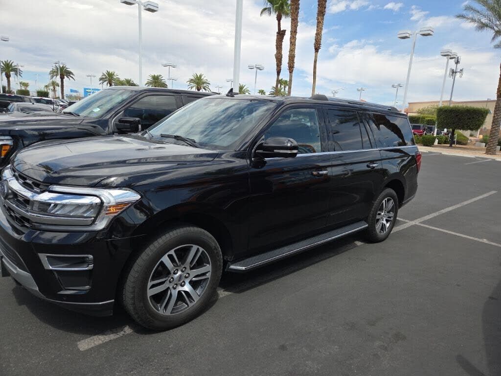 2022 FORD Expedition