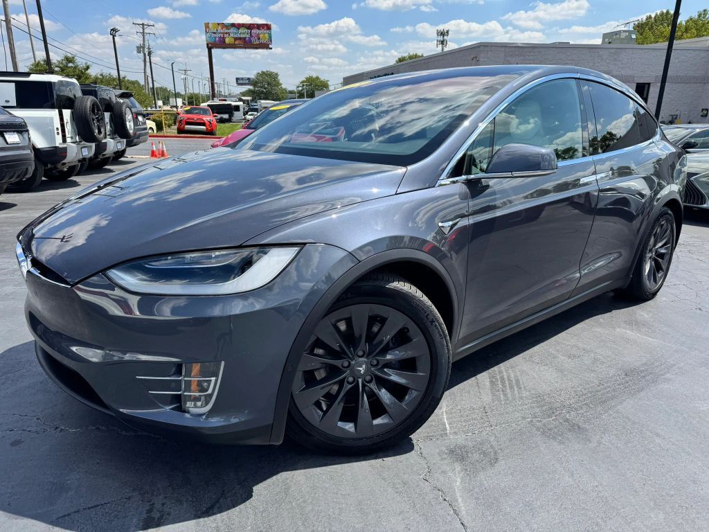 2018 TESLA Model X