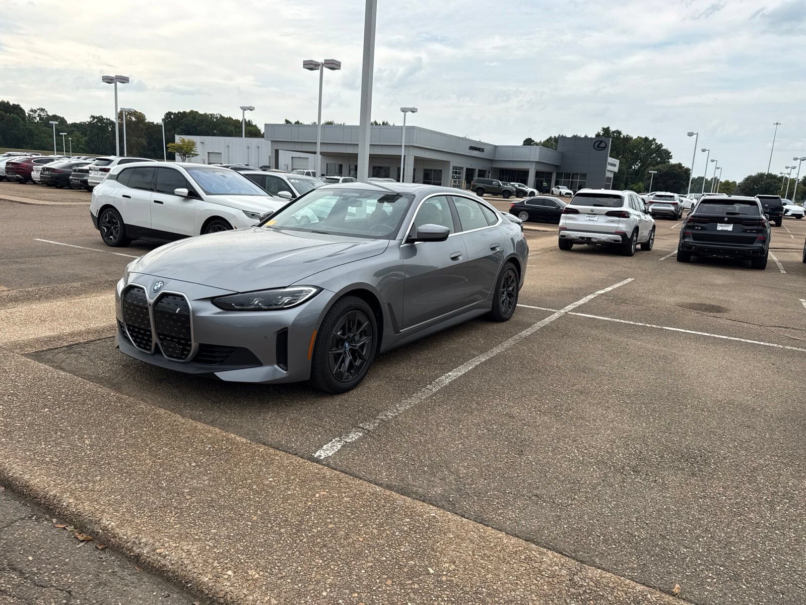 2023 BMW i4