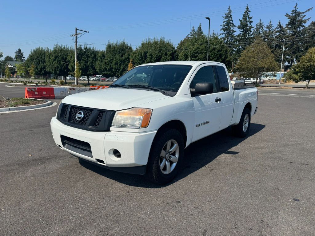 2014 NISSAN Titan