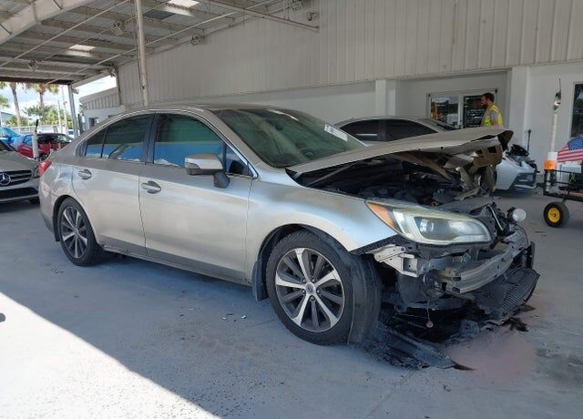 2015 SUBARU Legacy