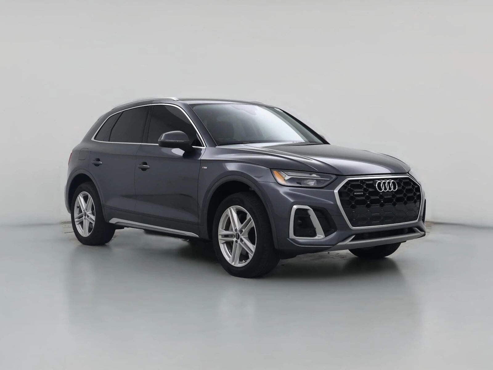 2023 AUDI Q5 e