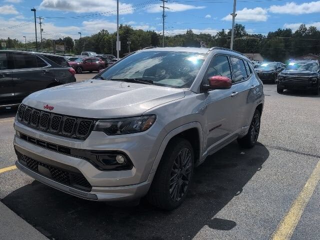2023 JEEP Compass