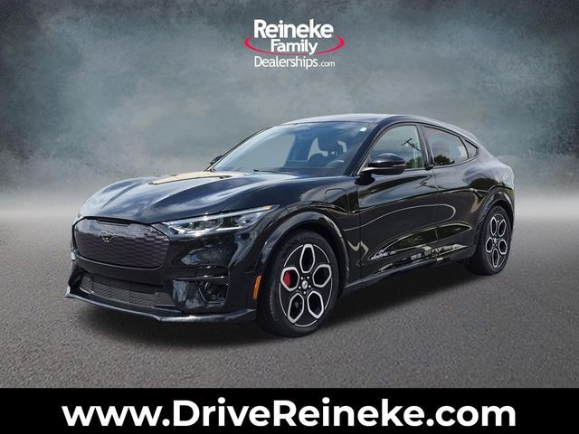 2022 FORD Mach-E