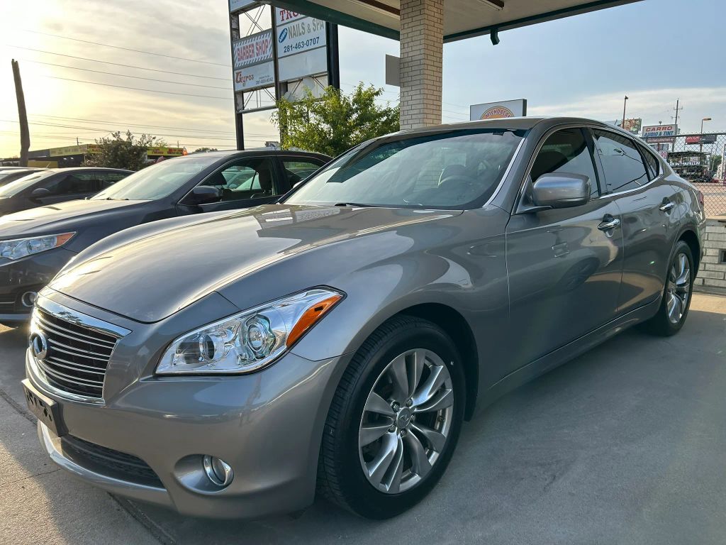 2012 INFINITI M37