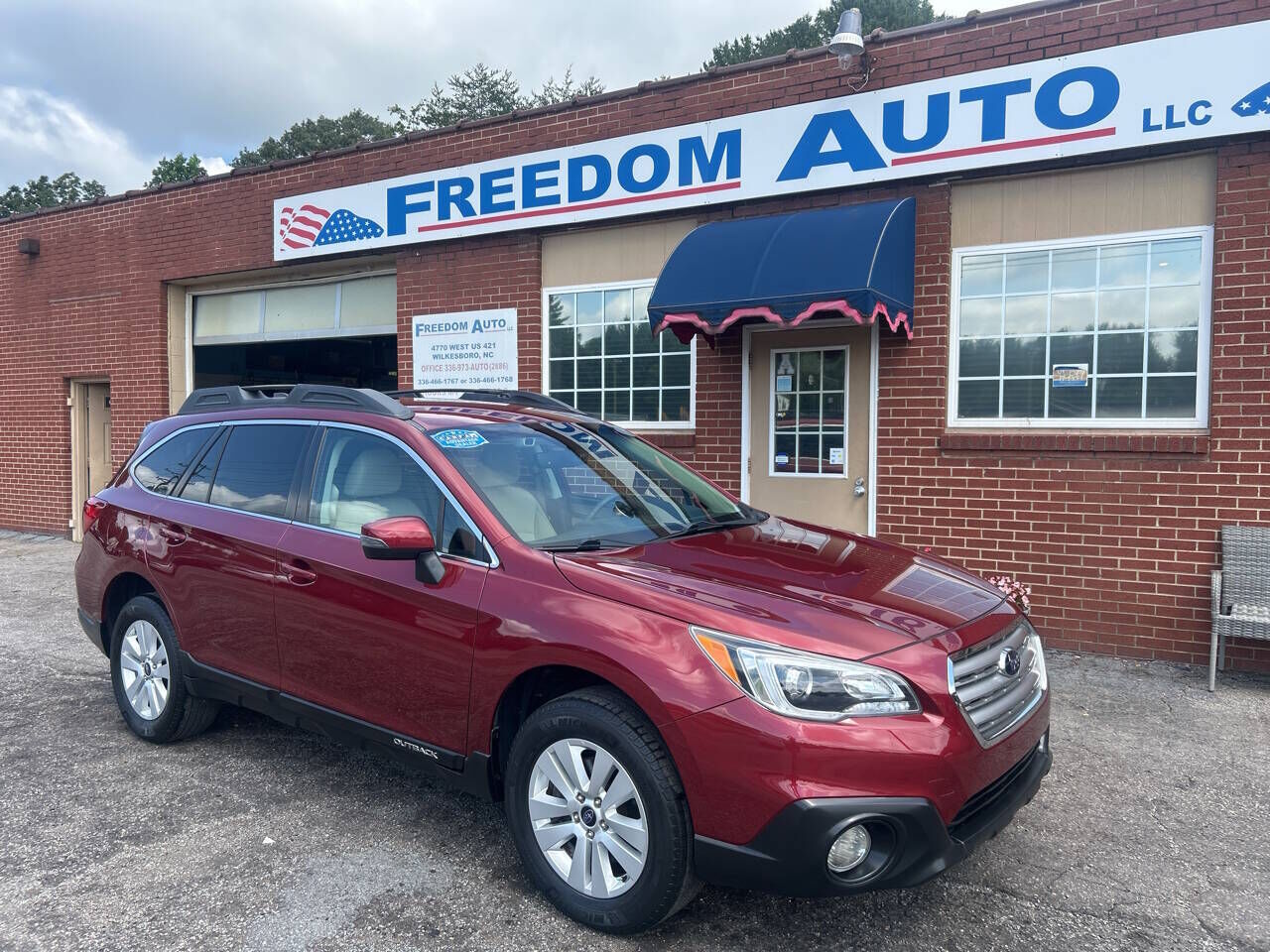2017 SUBARU Outback