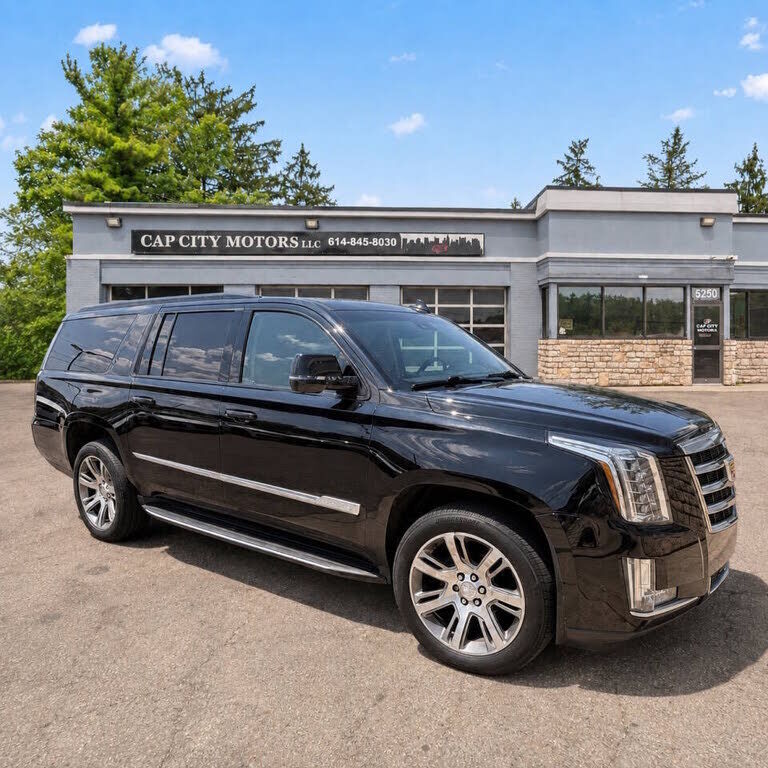 2018 CADILLAC Escalade ESV