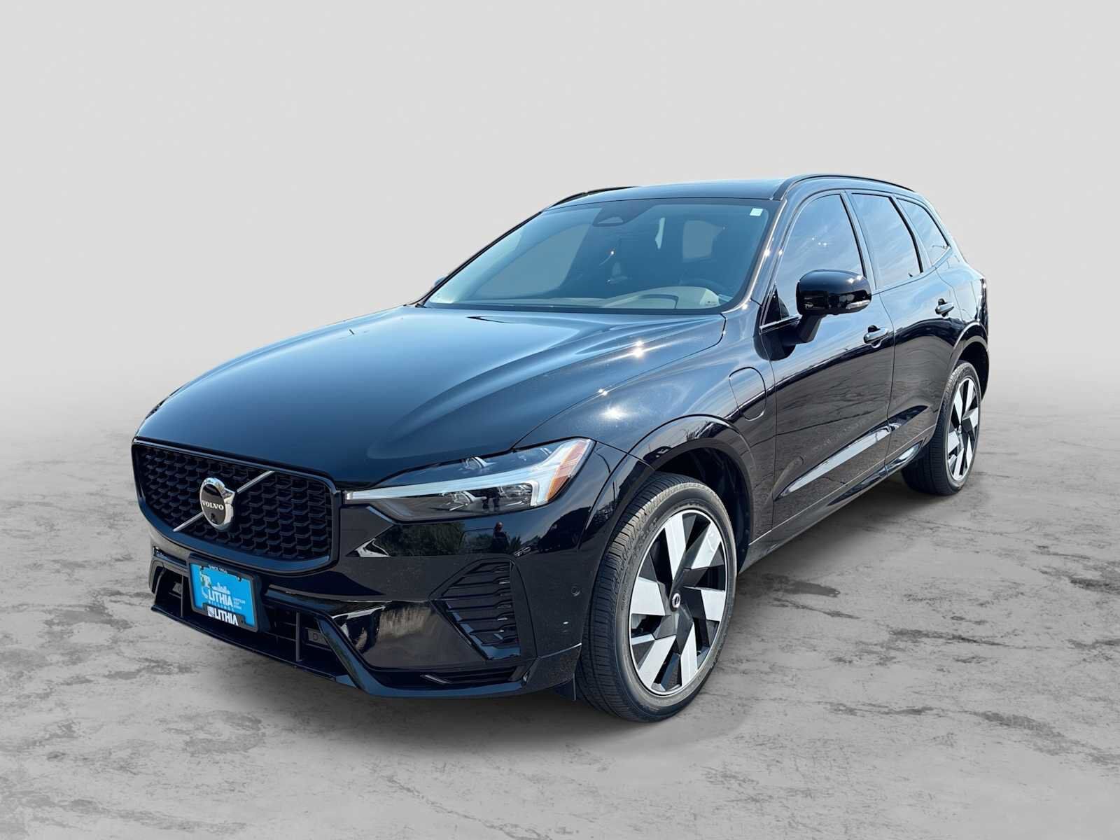 2024 VOLVO XC60