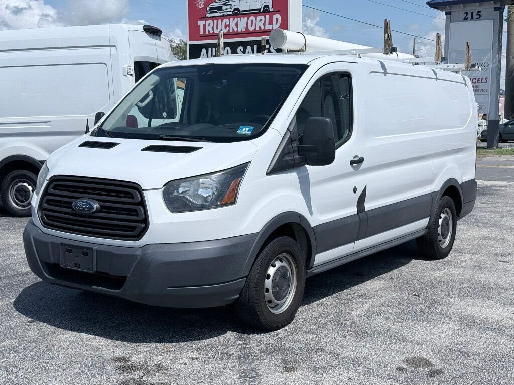 2016 FORD Transit