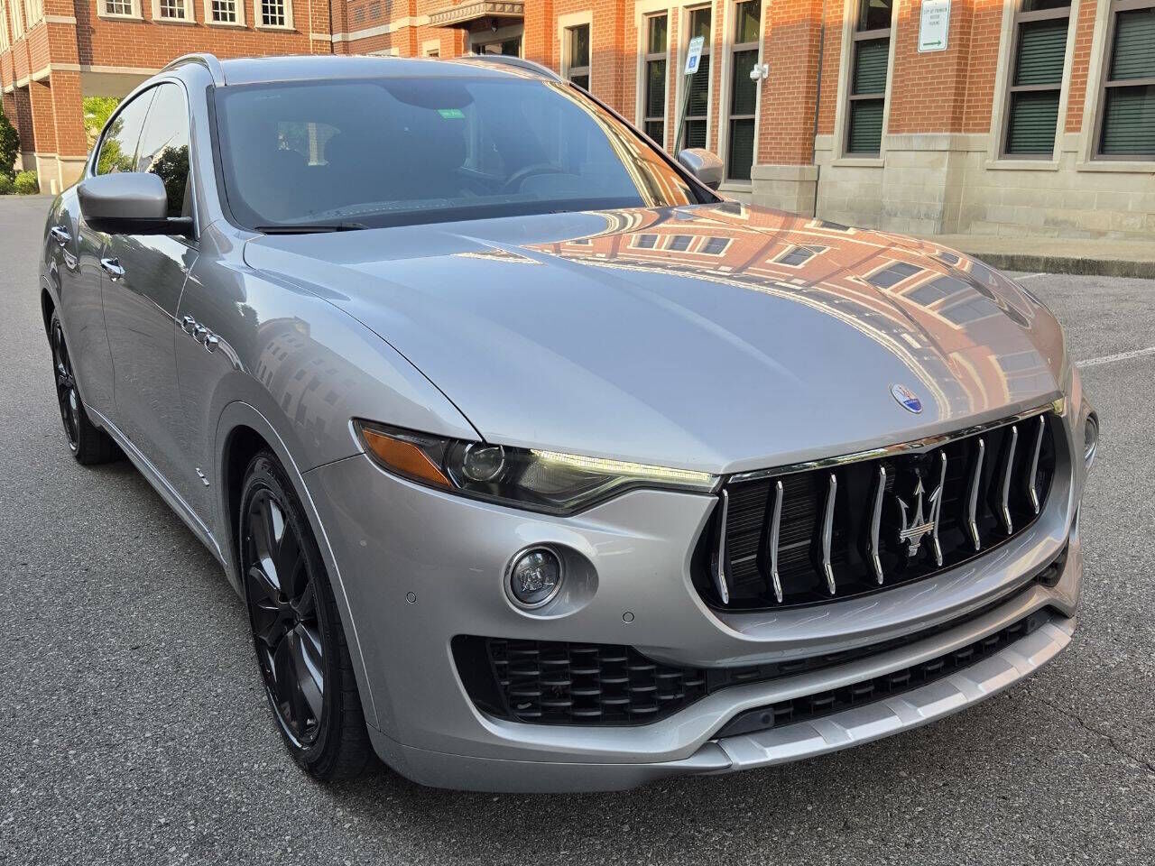 2018 MASERATI Levante